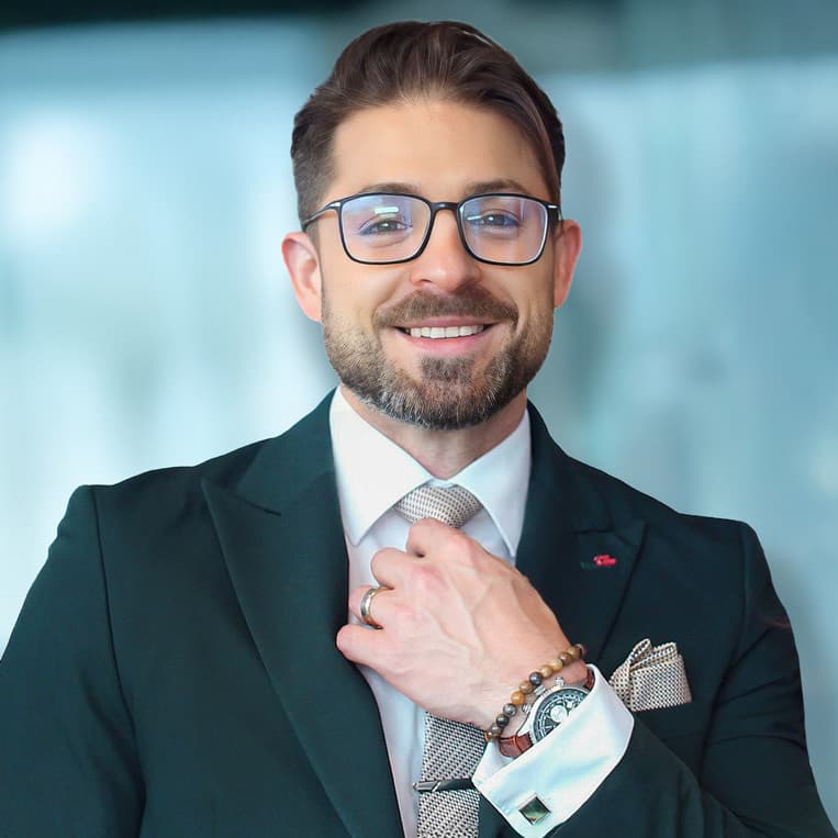 Buhara Demir, Chief Marketing Officer, Frankfurt am Main